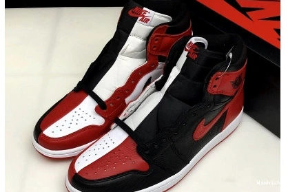 861428-061 1 "HOMAGE AIR RETRO RED TO HOME" JORDAN 1005